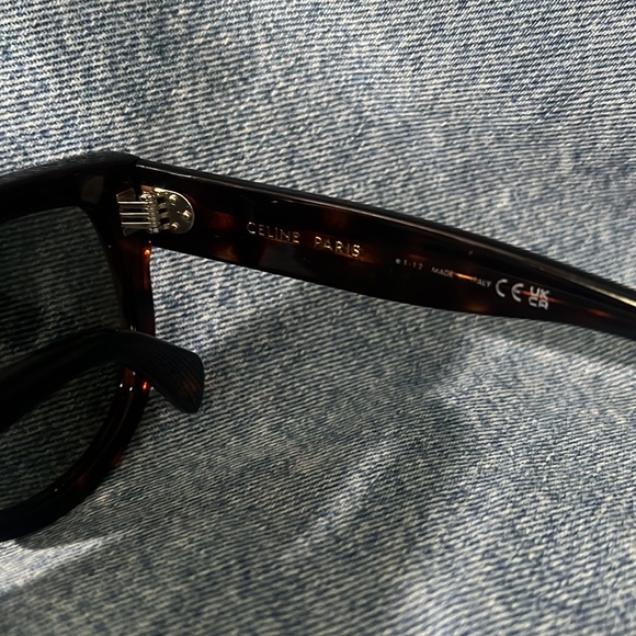 Celine Sunglasses tortoise- CL4001IN - Picture 12 of 13